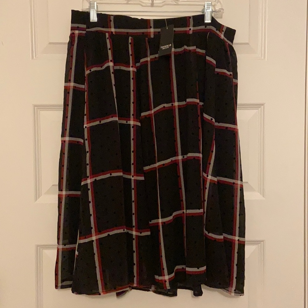 NWT Torrid 12 High Waisted Skirt